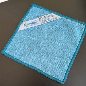 Norwex Blue Body and Face Cloth EUC